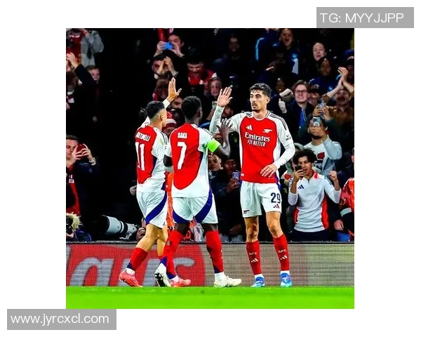 西甲激战阿森纳险胜那不勒斯补时绝杀引发争议判罚全场沸腾